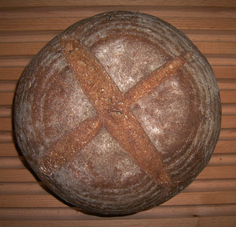 Breadchick’s Dark Onion Rye 1