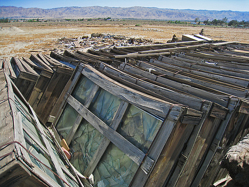 Windows In The Desert (1057)