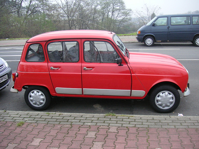 Renault 4