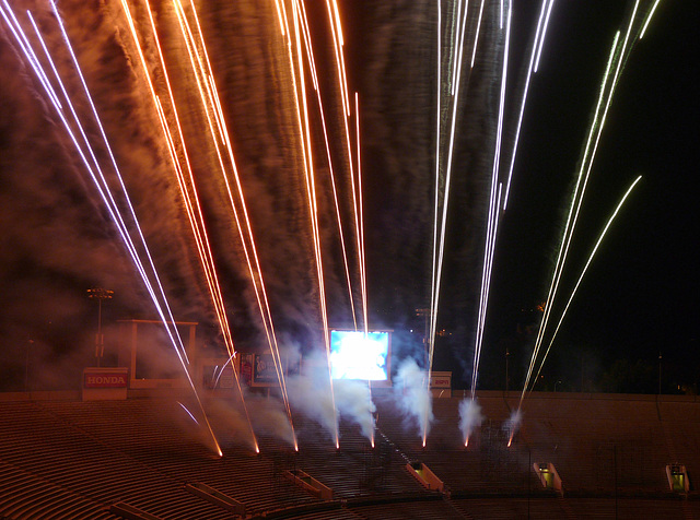 Fireworks at the Rose Bowl (0218)