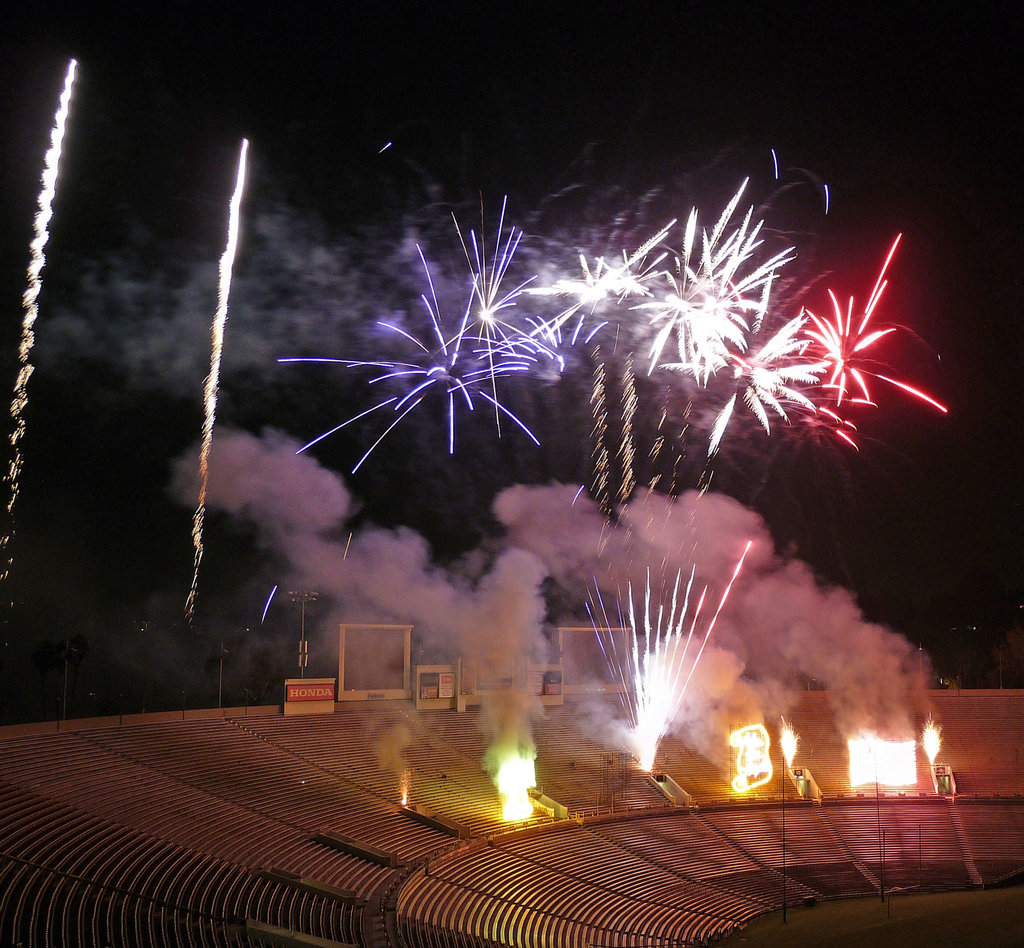 Rose Bowl Fireworks (0282)