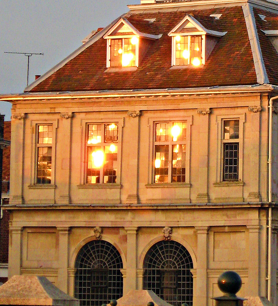 Setting sun