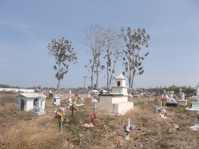 Cimetière hispanique / Hispanic cemetery / Cementerio hispano.