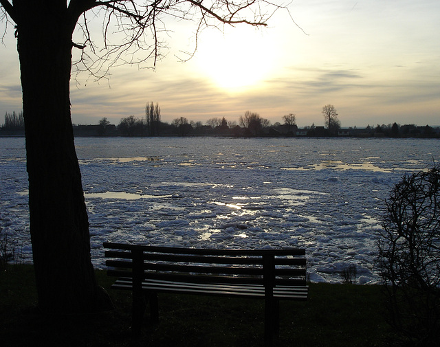 Die Elbe im Winter