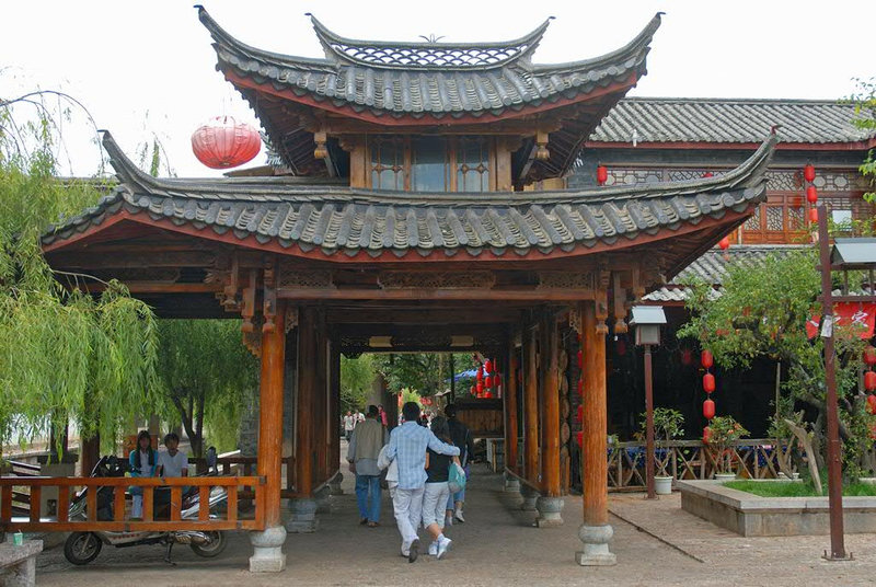 Entrance to the Dragon Pool Garden