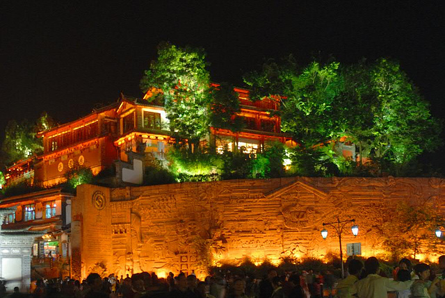 Lijiang at night