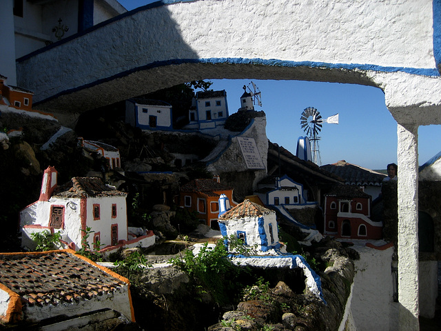 Sobreiro, Old Typical Portuguese Village - recreation ground (3)