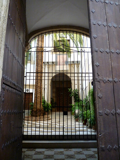 Córdoba Courtyard