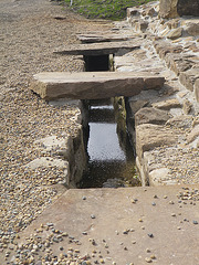 Vindolanda, vicus : égoûts.