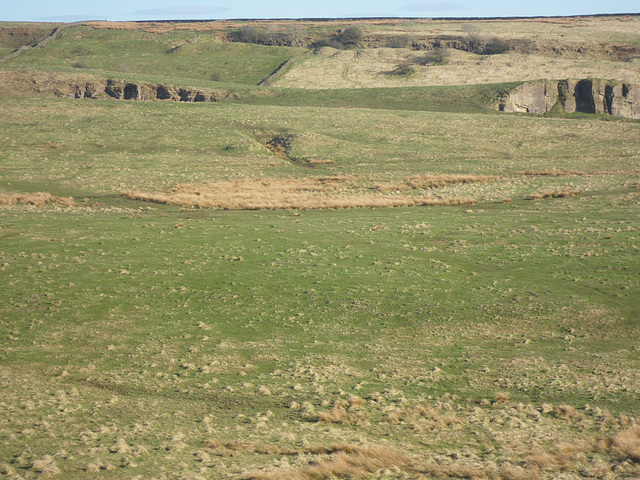 Traces de camps romains près de Cawfield ?