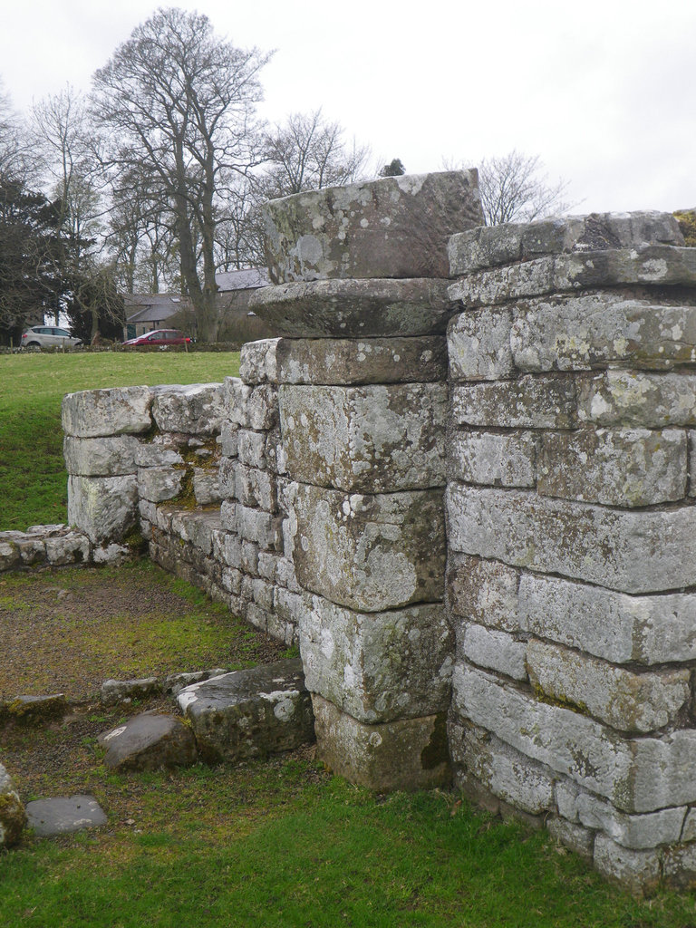 Birdoswald : porte est, avec début d'arche