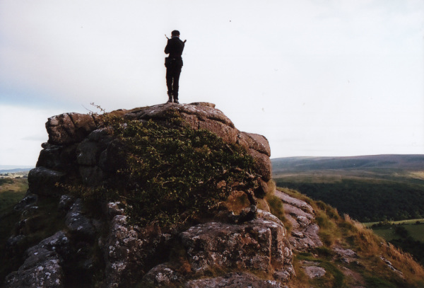 Sharp Tor