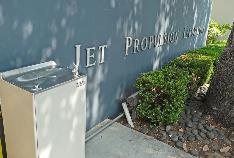 JPL Drinking Fountain (0346)