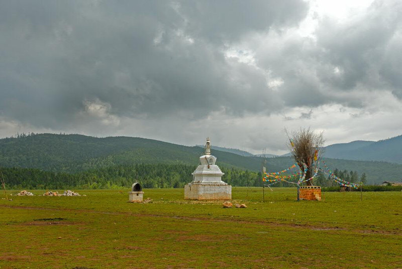 The border to the Tibetan territory in Yunnan