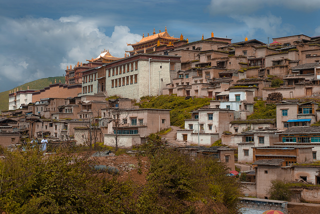 View to the Songzanlin Monastery complex