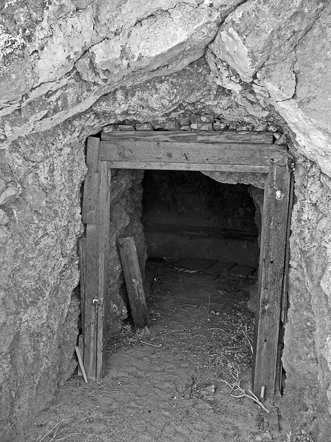 Monarch Mine - Death Valley (1563)