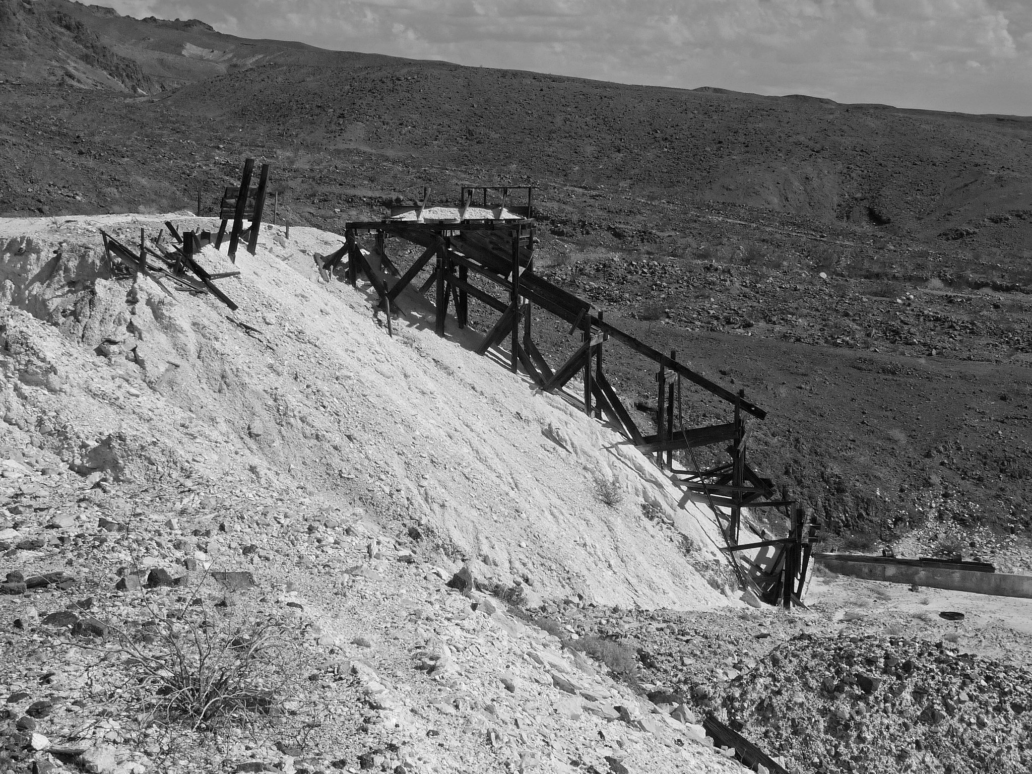 Monarch Mine - Death Valley (1566)