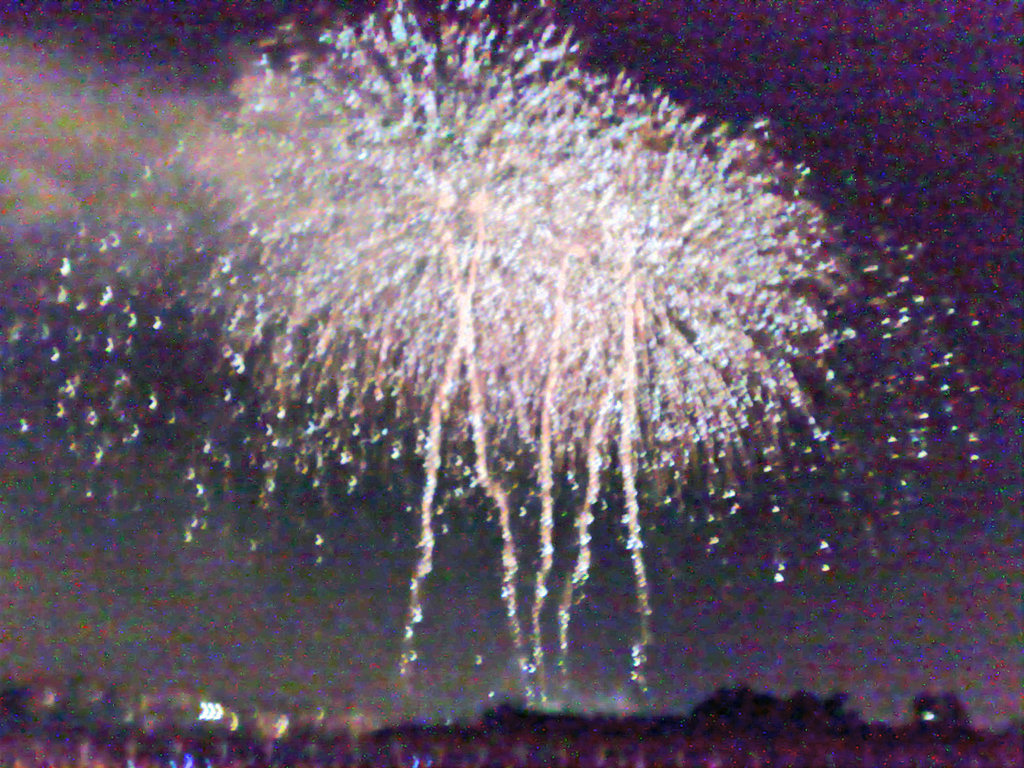 Julio 2008049 edited. Fuegos artificiales