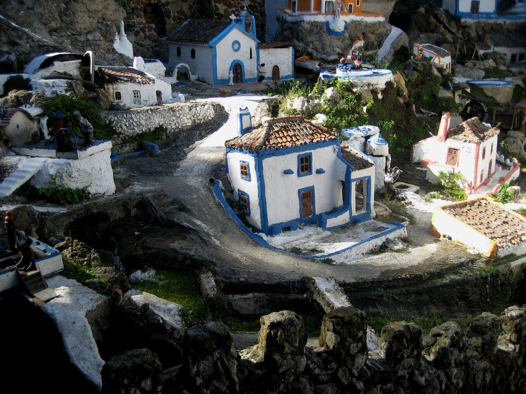 Sobreiro, Old Typical Portuguese Village - recreation ground (4)