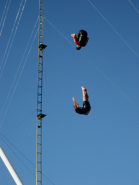 Lisboa, Festival of Oceans, double-dive (from 15 & 10 metres high)