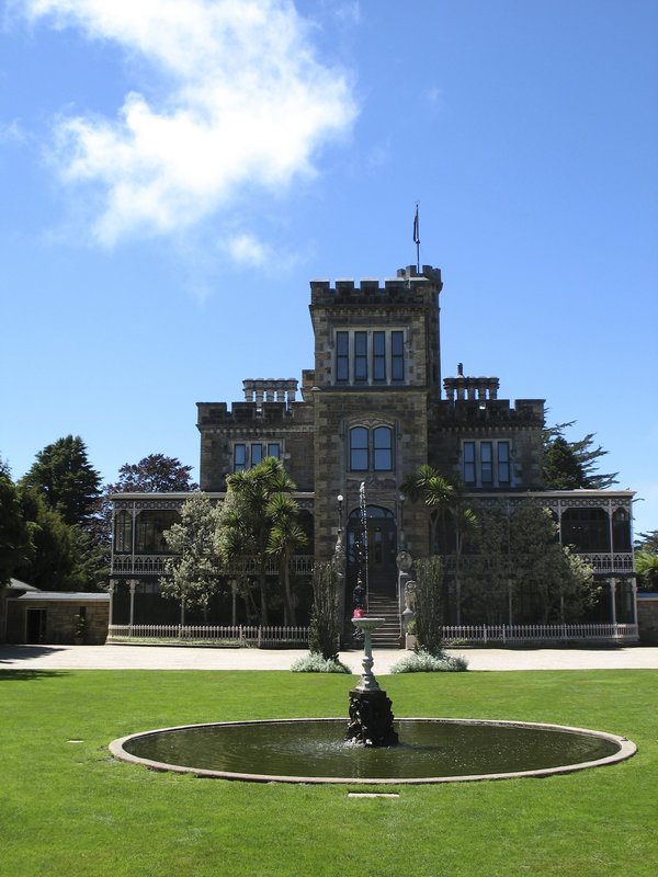 Larnach castle