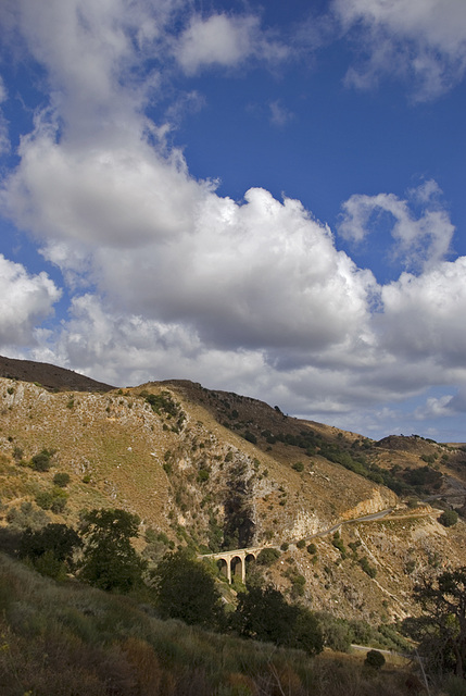 Bridge near Myrthios - PiP