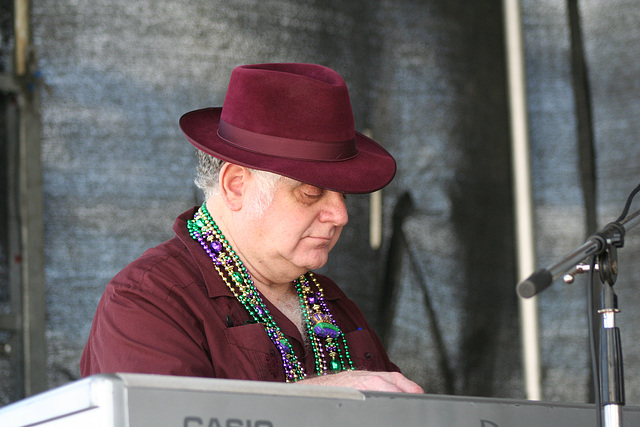 08.PianoBob88.LouAbbott.MardiGras.Hollywood.FL.21feb09