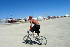 Cyclist on the Playa (1083)