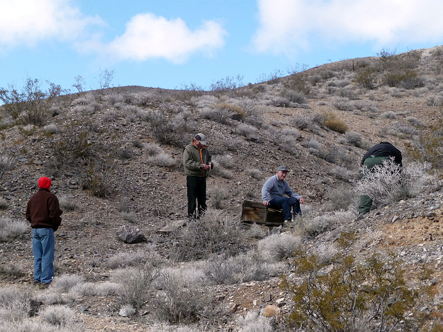 Tucki Mine - Outhouse Remains (3088)