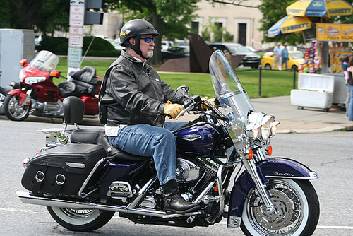 62.RollingThunderRally.ConstitutionAve.NW.WDC.24may08