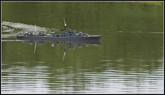 Lakeside Eastleigh - model warship