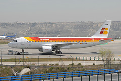 EC-KNM A320-214 Iberia