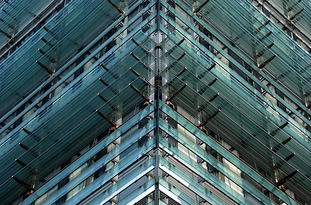 2 hours in Graz - 065 - Glass Architecture
