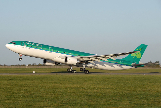 EI-DUZ A330-302 Aer Lingus