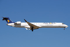 EI-DVP Canadair RJ-900 Air One