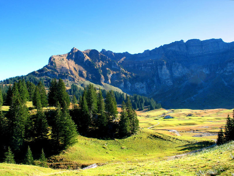 Hochebene im Hintergrund die Wannenköpfe (PIP)