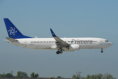 N977RY B737-86N Futura