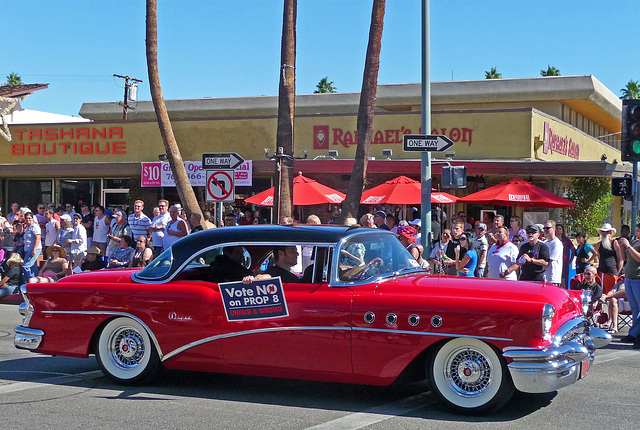 Palm Springs Gay Pride (1711)