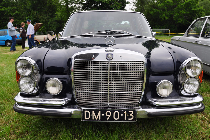 Oldtimershow Hoornsterzwaag – 1971 Mercedes-Benz 300 SEL 3.5