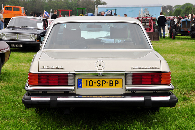 Oldtimershow Hoornsterzwaag – 1980 Mercedes-Benz 300 SD Turbodiesel