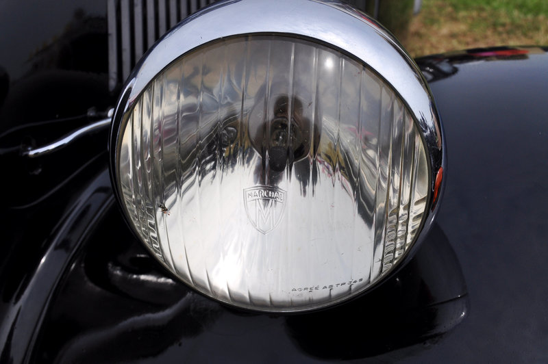 Oldtimershow Hoornsterzwaag – Citroën Traction Avant headlight