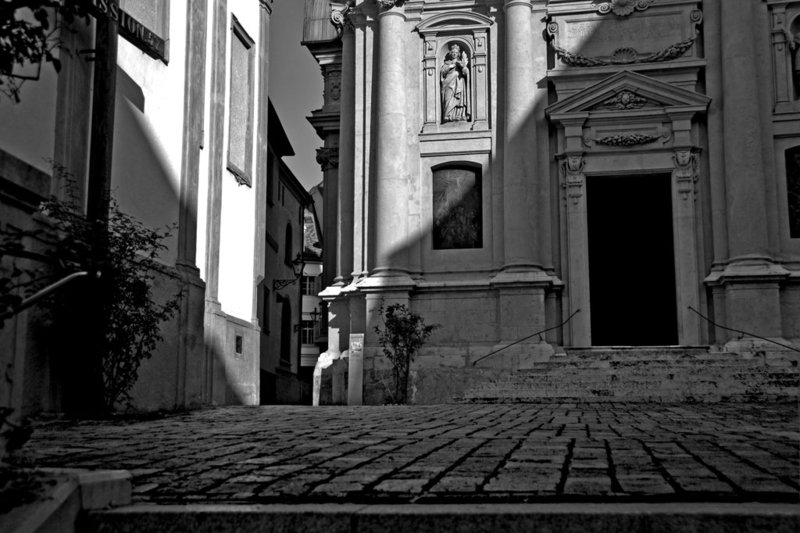 2 hours in Graz - 079 - Light and Shadow