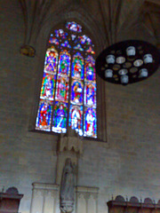 Catedral de Pamplona: Vidriera de la Capilla Barbazana.
