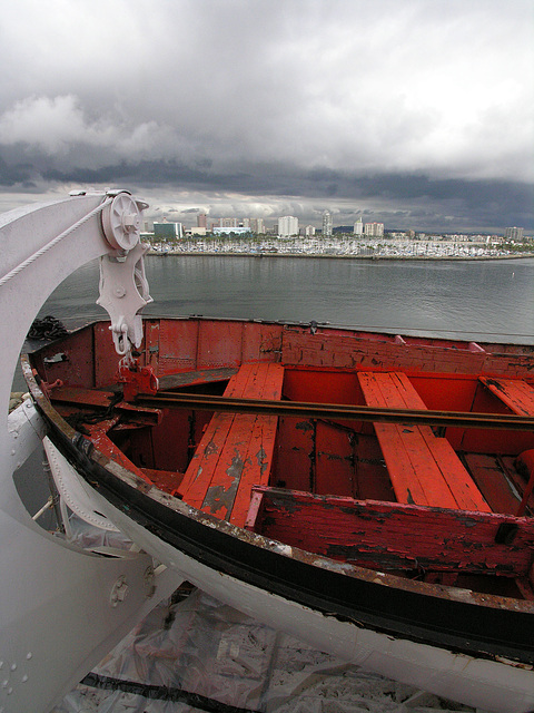 Lifeboat & Long Beach (8229)