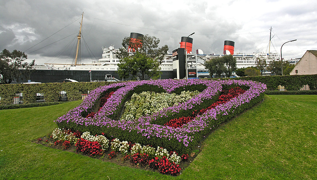 Queen Mary (8266)