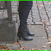 Bottines à talons hauts et feuilles d'automne tout en musique- Short high-heeled Boots and autumn leaves in music- Copenhague , Danemark.