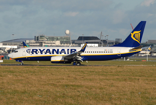 EI-EBD B737-8AS Ryanair