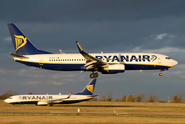 EI-DLV Boeing 737-8AS Ryanair