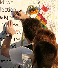 15b.ObamaMessageBoard.LincolnMemorial.WDC.7nov08