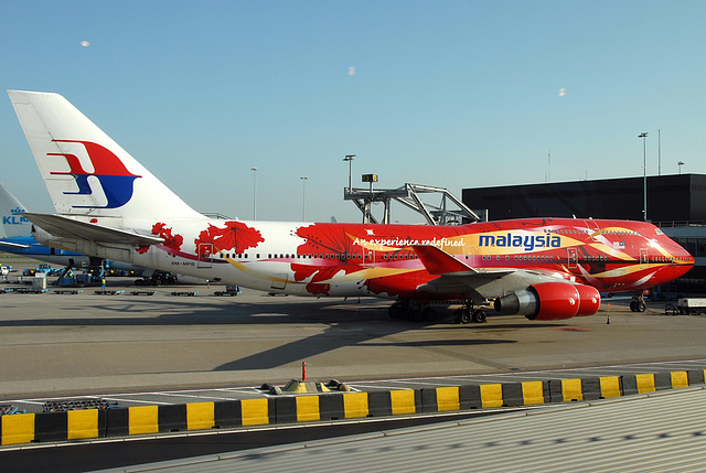 9M-MPB B747-4H6 Malaysian